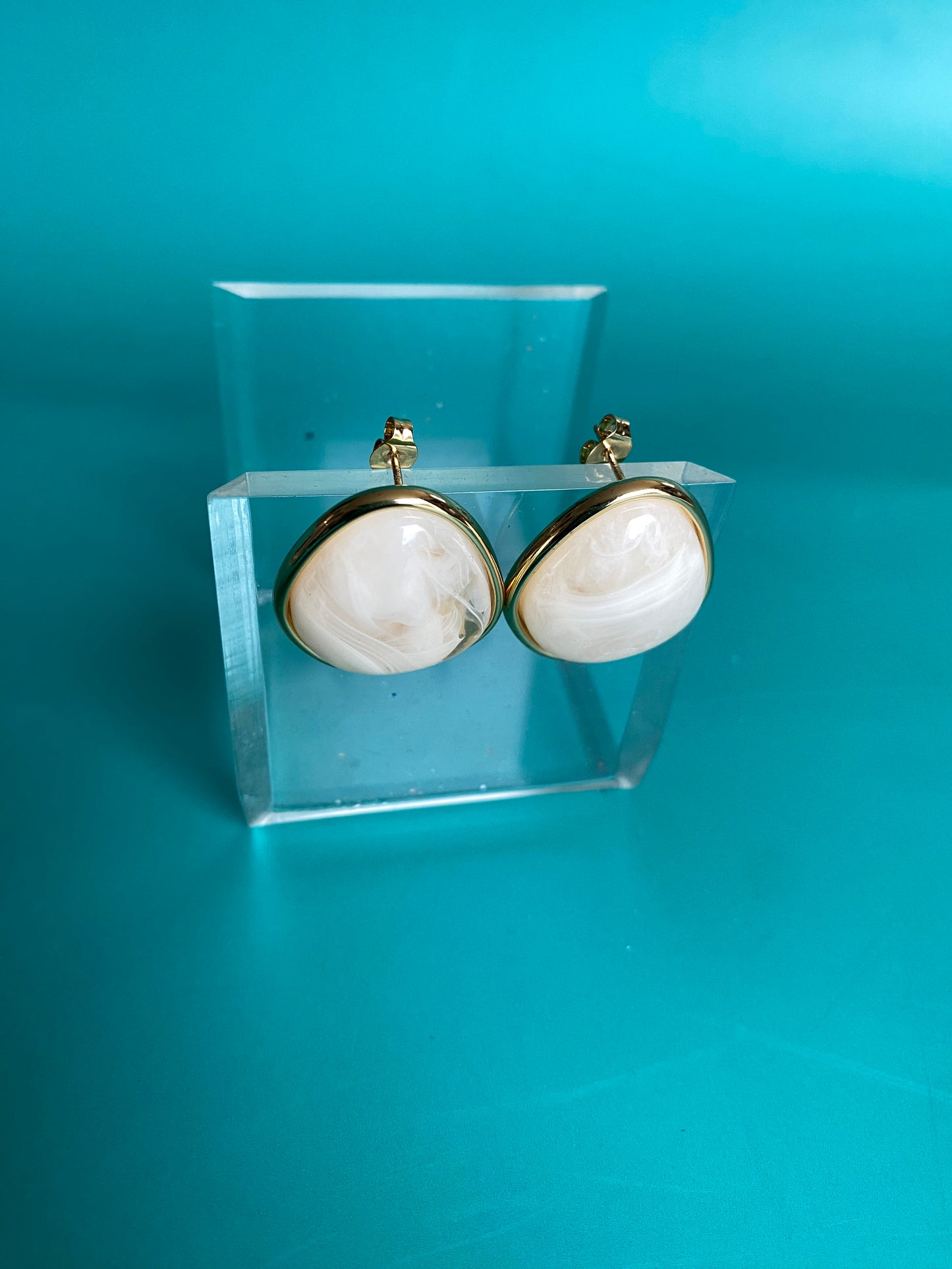 The Ivory Aura Earrings