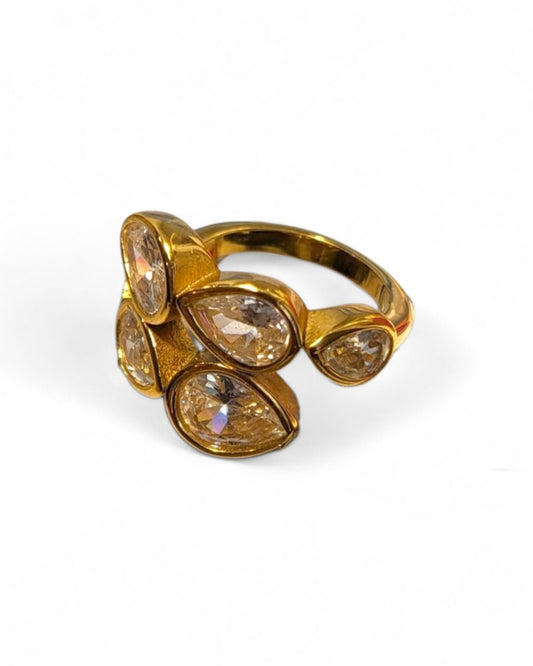 Gold Teardrops Ring