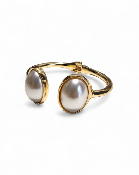 Oval Pearl Bangle